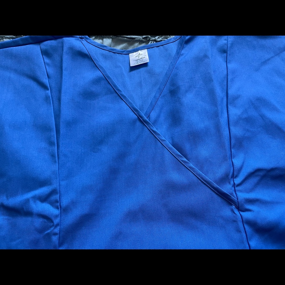 Scrub Top